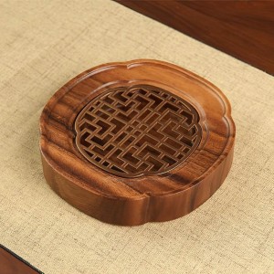 Чабань "Цветок Сливы" 14х14х4