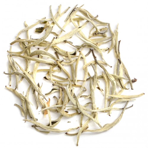 Белый Чай "Бай Хао Инь Чжэнь Цзао Чунь" (Серебряные иглы с белым ворсом Ранневесенний)