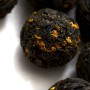 Улун "Жемчуг Дракона. Красный чай с османтусом" (Гуй Хуа Хун Ча Лун Чжу) Улун "Жемчуг Дракона. Красный чай с османтусом" (Гуй Хуа Хун Ча Лун Чжу)