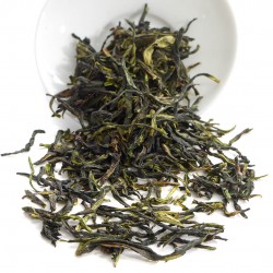 Улун "Чоу Ши Фэн Хуан Дань Цун Я Ши Сян" (Аромат Утиного Помета. Дегидратация)