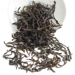 Улун "Фэн Хуан Дань Цун Хуан Чжи Сян" (Аромат Гардении)