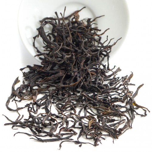 Улун "Фэн Хуан Дань Цун Лао Цун Ми Лань Сян" (Аромат Медовой Орхидеи. Со Старых Кустов) Улун "Фэн Хуан Дань Цун Лао Цун Ми Лань Сян" (Аромат Медовой Орхидеи. Со Старых Кустов)