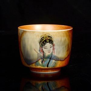 Пиала "Пекинская Опера. Мадам с Кистью"